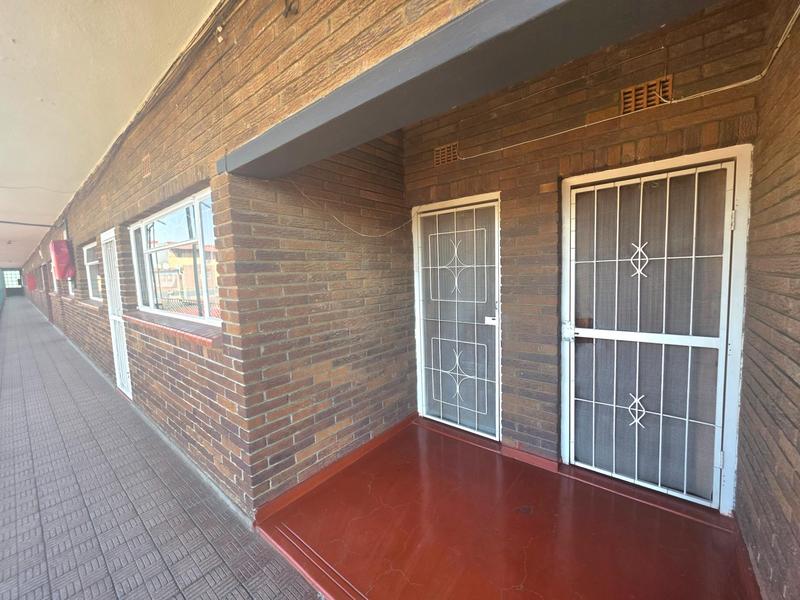 2 Bedroom Property for Sale in Elspark Gauteng