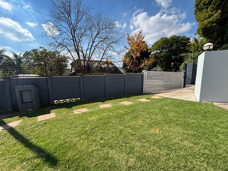 3 Bedroom Property for Sale in Florida Glen Gauteng