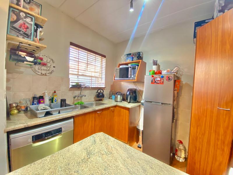 3 Bedroom Property for Sale in Allens Nek Gauteng