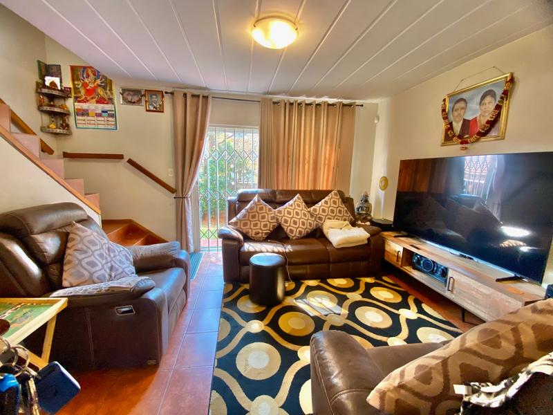 3 Bedroom Property for Sale in Allens Nek Gauteng