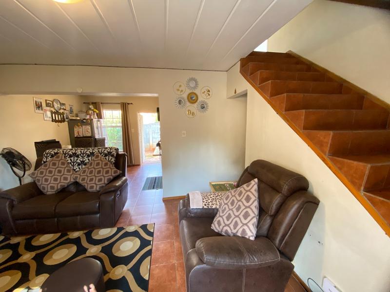 3 Bedroom Property for Sale in Allens Nek Gauteng