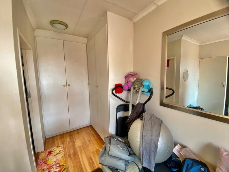 3 Bedroom Property for Sale in Allens Nek Gauteng