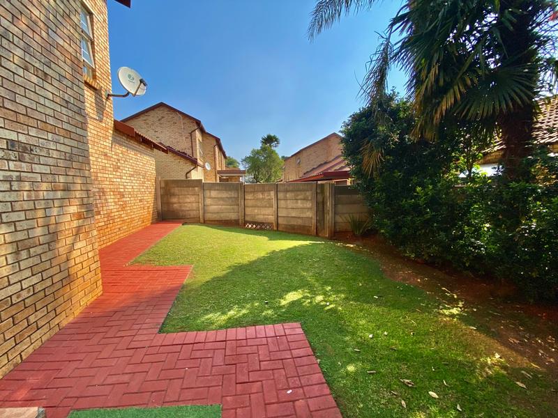 3 Bedroom Property for Sale in Allens Nek Gauteng