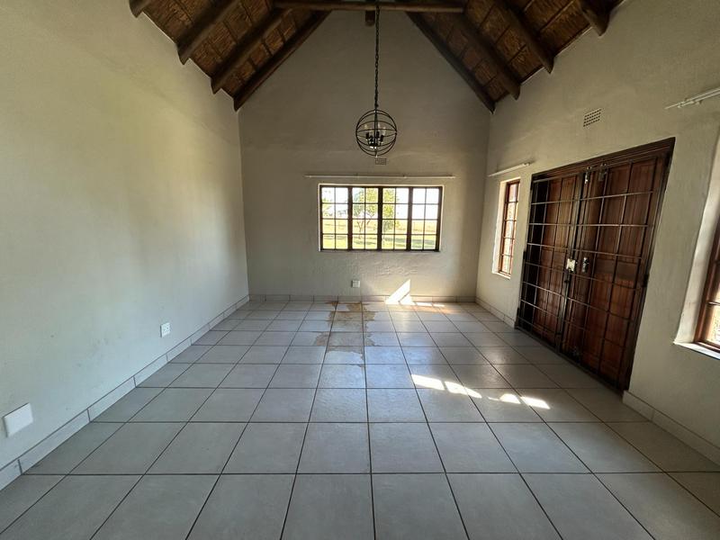 3 Bedroom Property for Sale in Knoppieslaagte Gauteng