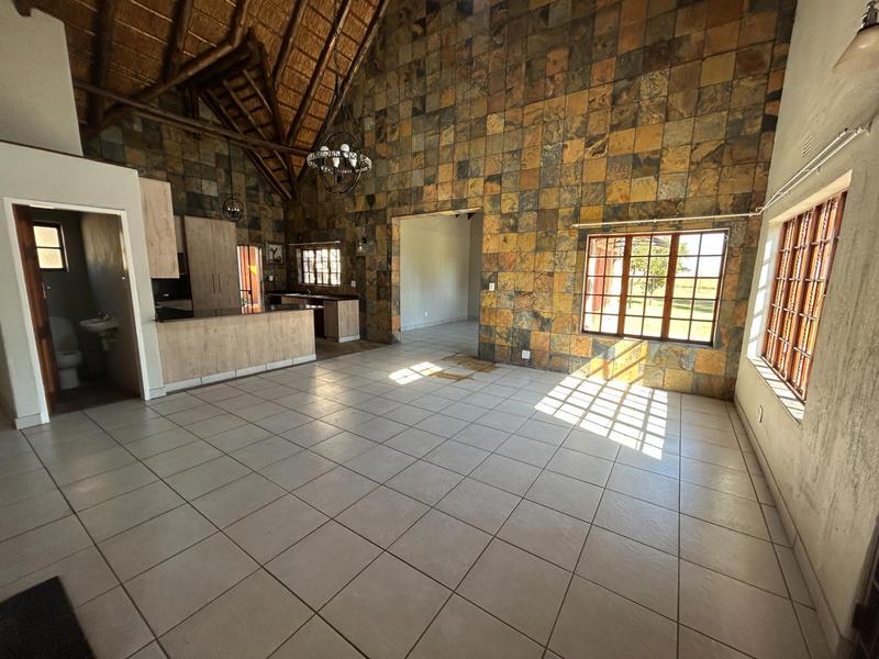 3 Bedroom Property for Sale in Knoppieslaagte Gauteng