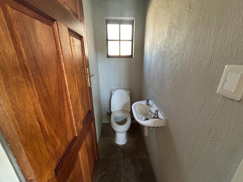 3 Bedroom Property for Sale in Knoppieslaagte Gauteng