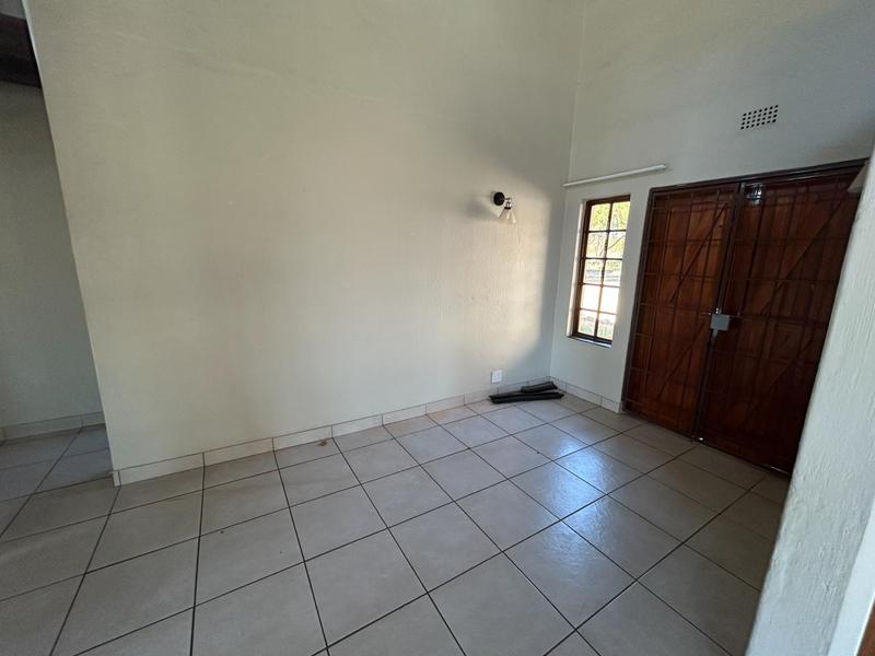 3 Bedroom Property for Sale in Knoppieslaagte Gauteng