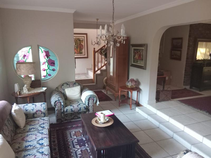 4 Bedroom Property for Sale in Eldoraigne Gauteng