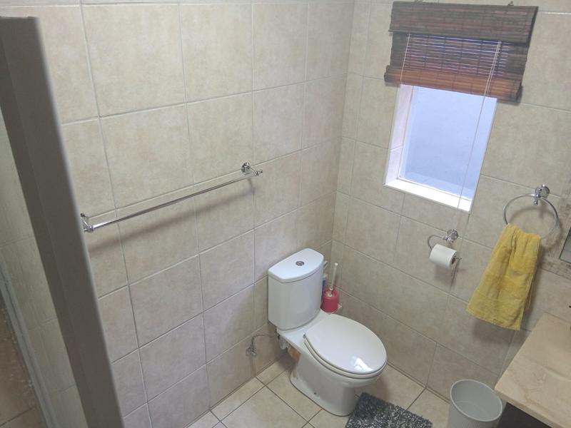 4 Bedroom Property for Sale in Eldoraigne Gauteng