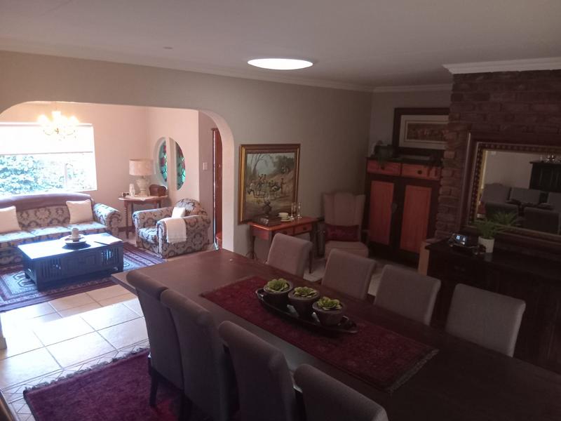 4 Bedroom Property for Sale in Eldoraigne Gauteng