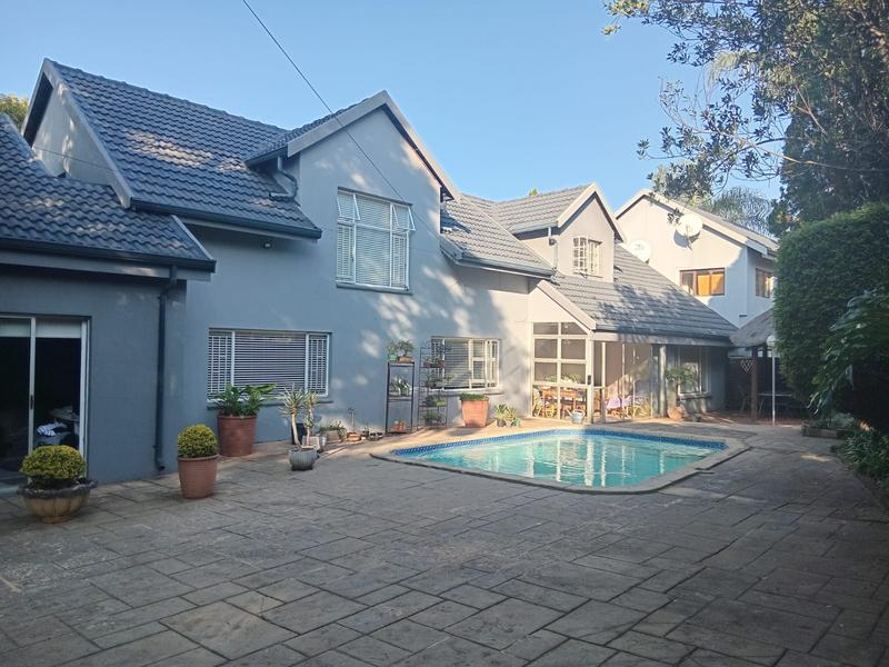 4 Bedroom Property for Sale in Eldoraigne Gauteng