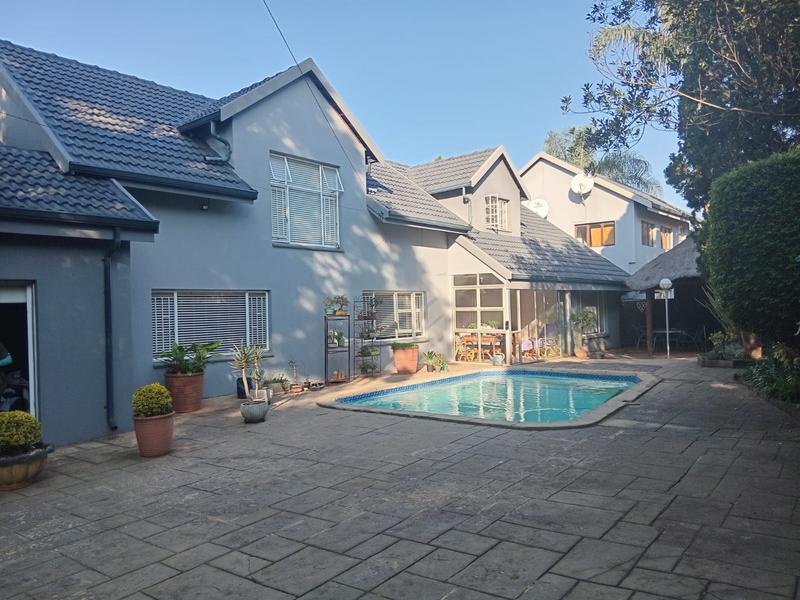 4 Bedroom Property for Sale in Eldoraigne Gauteng