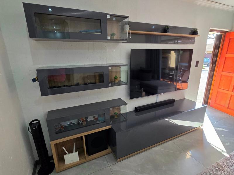 3 Bedroom Property for Sale in Thatchfield Gauteng