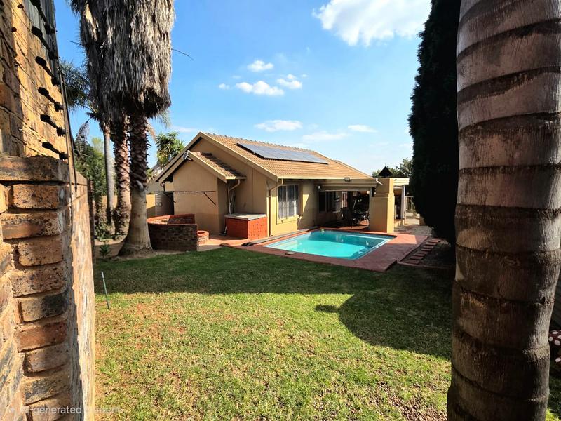 3 Bedroom Property for Sale in Thatchfield Gauteng
