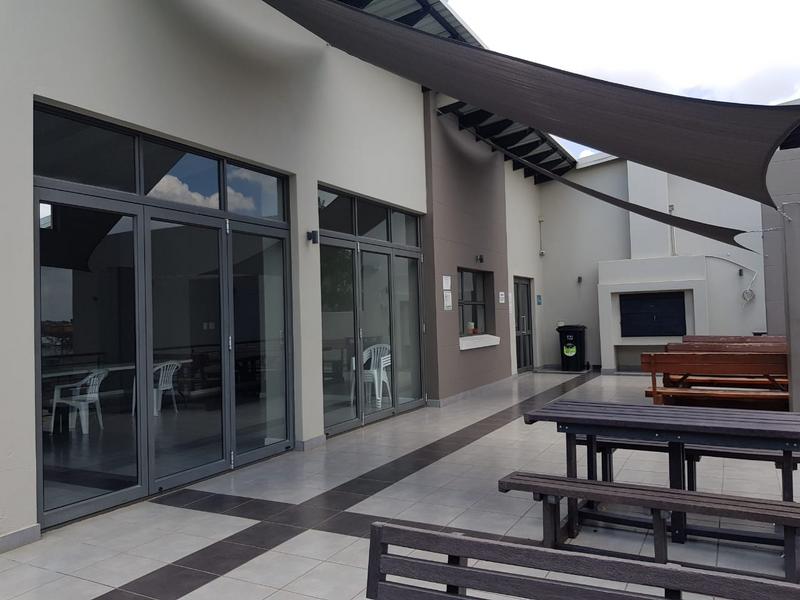 1 Bedroom Property for Sale in Fourways Gauteng