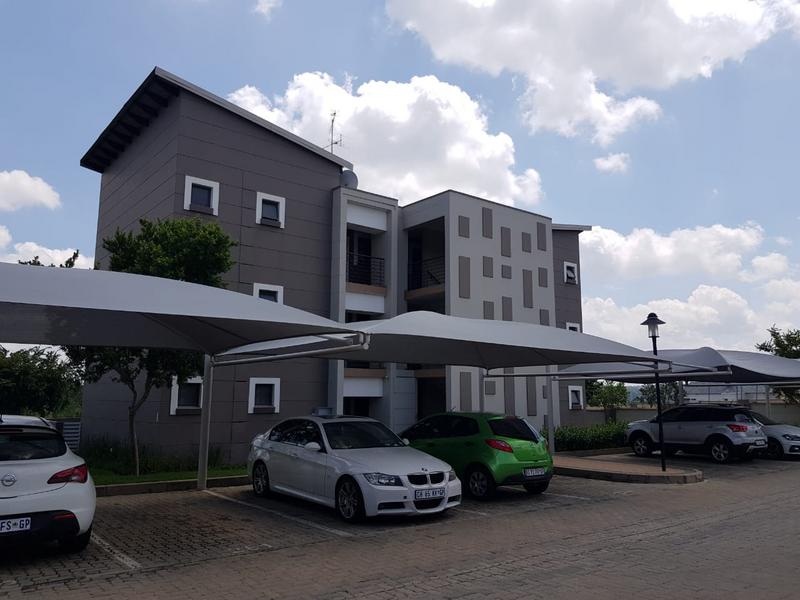 1 Bedroom Property for Sale in Fourways Gauteng