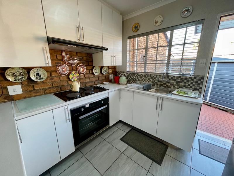 2 Bedroom Property for Sale in Krugersdorp North Gauteng