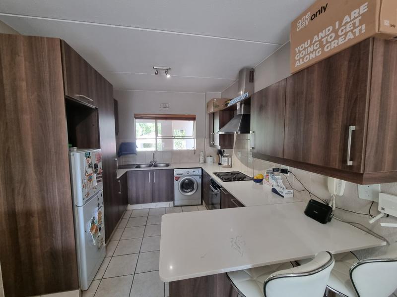 2 Bedroom Property for Sale in Morningside Gauteng