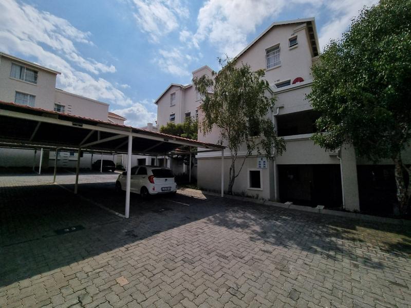 2 Bedroom Property for Sale in Morningside Gauteng