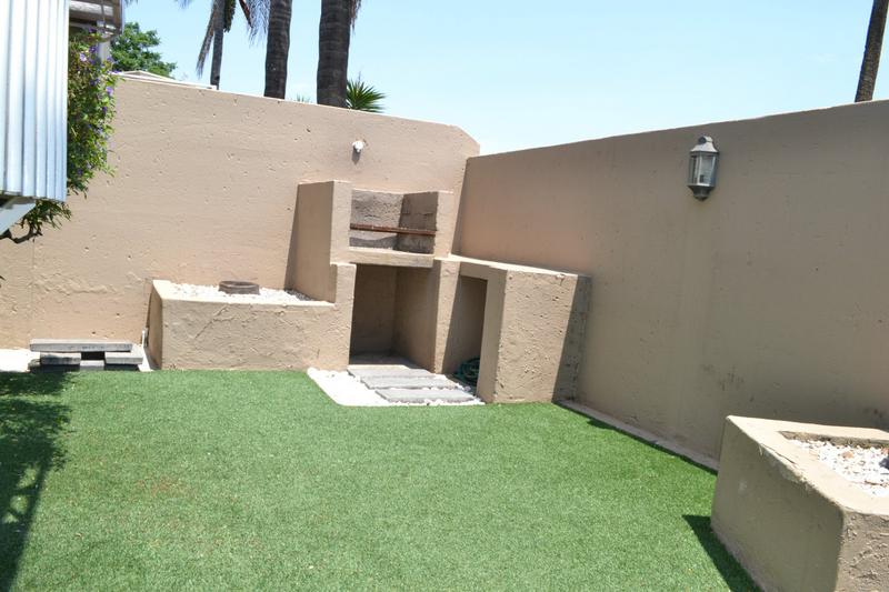 2 Bedroom Property for Sale in Rangeview Gauteng
