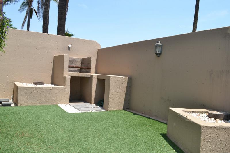 2 Bedroom Property for Sale in Rangeview Gauteng