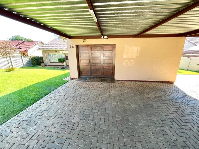 3 Bedroom Property for Sale in Rant En Dal Gauteng