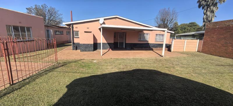 3 Bedroom Property for Sale in Witpoortjie Gauteng