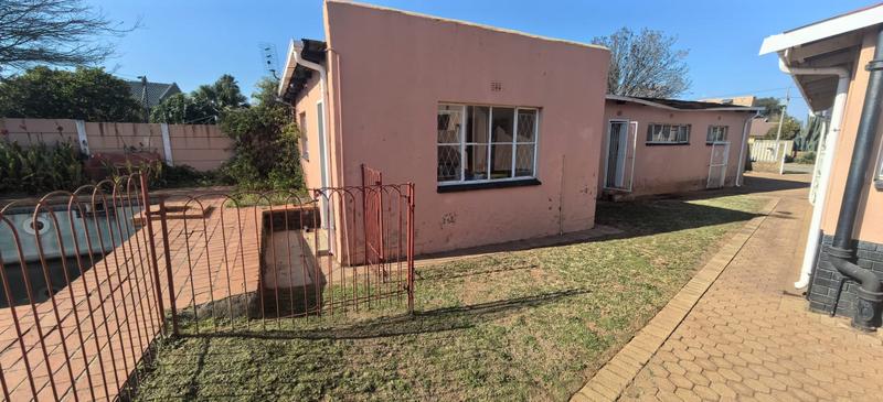 3 Bedroom Property for Sale in Witpoortjie Gauteng