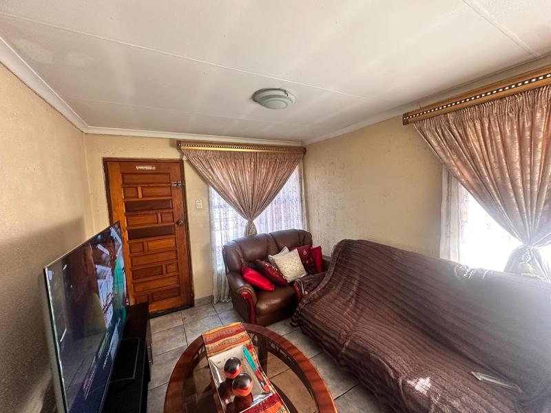 3 Bedroom Property for Sale in Soshanguve Gauteng