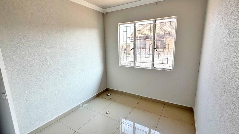 2 Bedroom Property for Sale in Soshanguve Gauteng