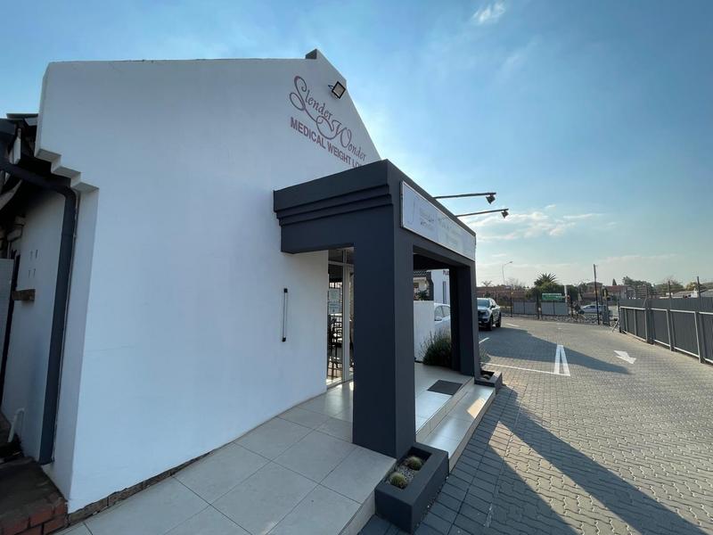 To Let Commercial Property for Rent in Wierda Park Gauteng