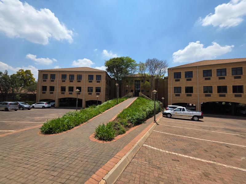 To Let Commercial Property for Rent in Faerie Glen Gauteng