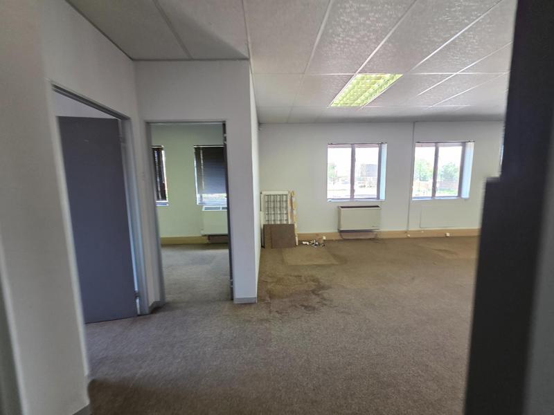 To Let Commercial Property for Rent in Faerie Glen Gauteng