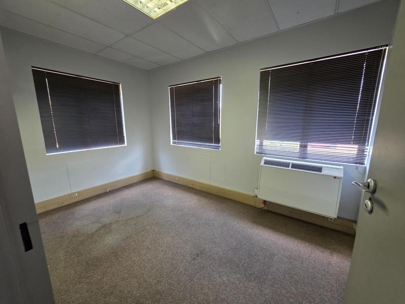 To Let Commercial Property for Rent in Faerie Glen Gauteng