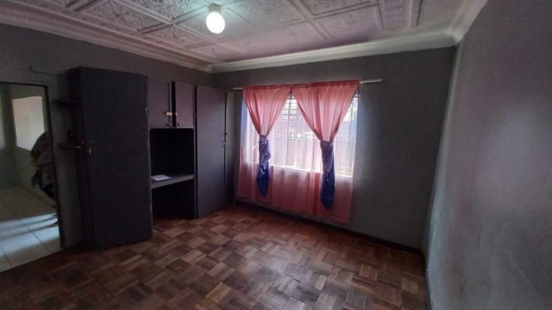 3 Bedroom Property for Sale in Mountain View Gauteng