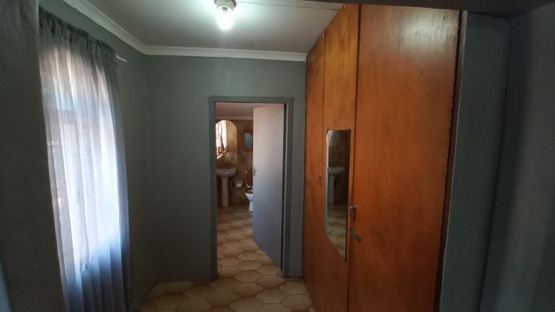 3 Bedroom Property for Sale in Mountain View Gauteng
