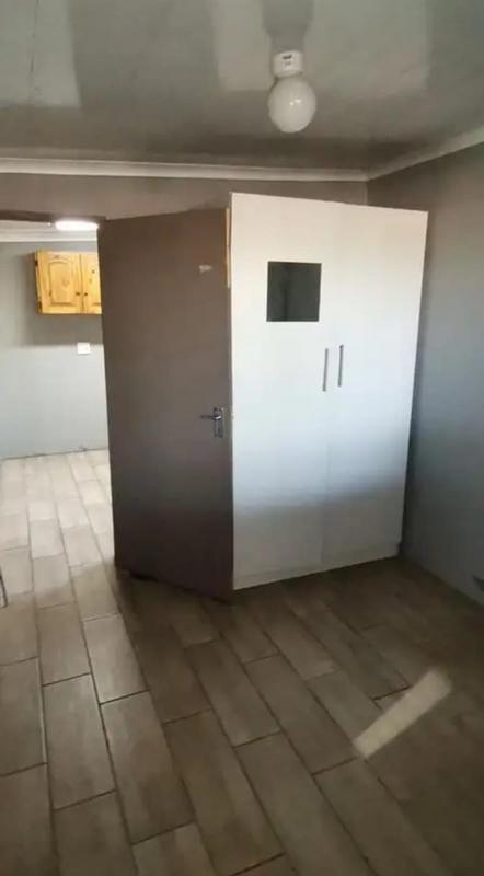 3 Bedroom Property for Sale in Mountain View Gauteng