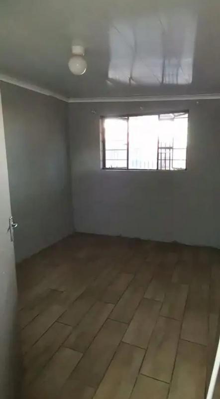 3 Bedroom Property for Sale in Mountain View Gauteng