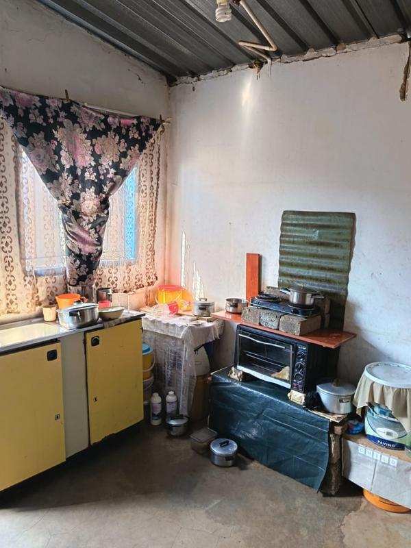 2 Bedroom Property for Sale in Thulani Gauteng
