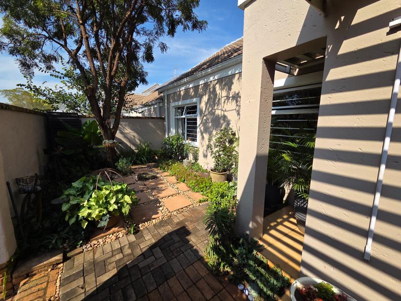 To Let 2 Bedroom Property for Rent in Willow Park Manor Gauteng