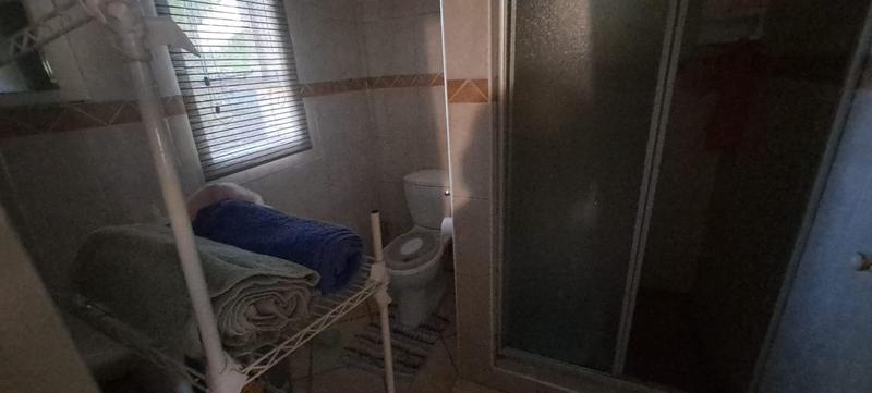 1 Bedroom Property for Sale in Freeway Park Gauteng