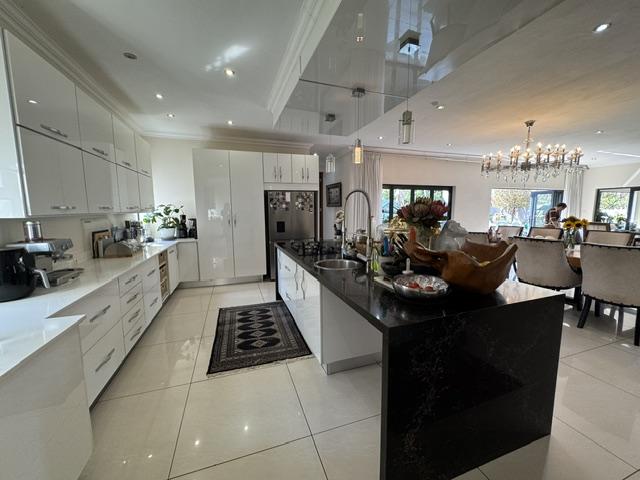 5 Bedroom Property for Sale in Midstream Ridge Gauteng