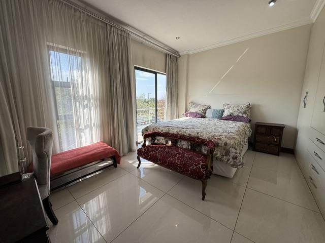 5 Bedroom Property for Sale in Midstream Ridge Gauteng