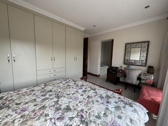 5 Bedroom Property for Sale in Midstream Ridge Gauteng