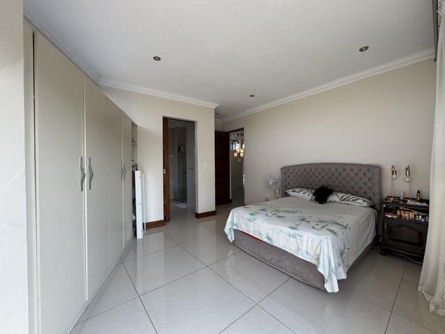 5 Bedroom Property for Sale in Midstream Ridge Gauteng