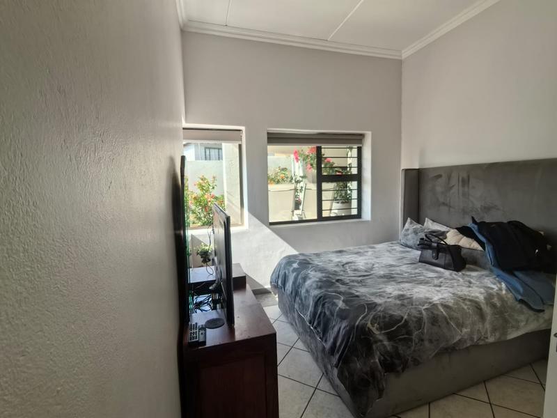 To Let 3 Bedroom Property for Rent in Bedfordview Gauteng