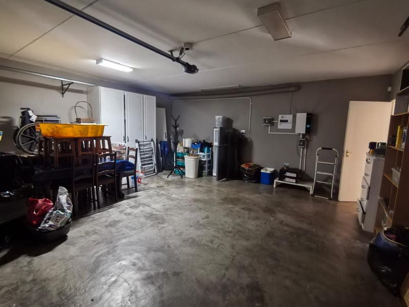 To Let 3 Bedroom Property for Rent in Bedfordview Gauteng