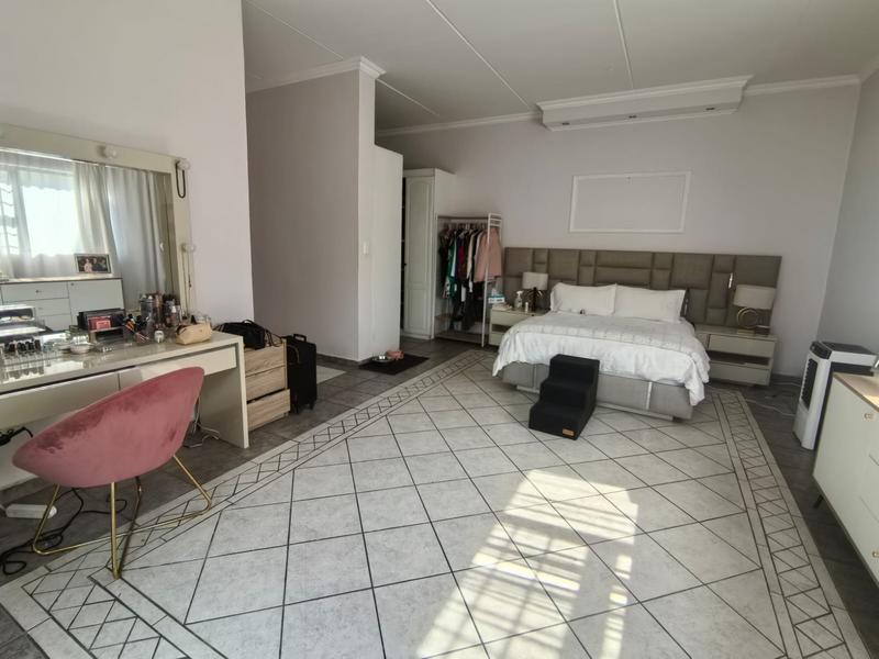 To Let 3 Bedroom Property for Rent in Bedfordview Gauteng