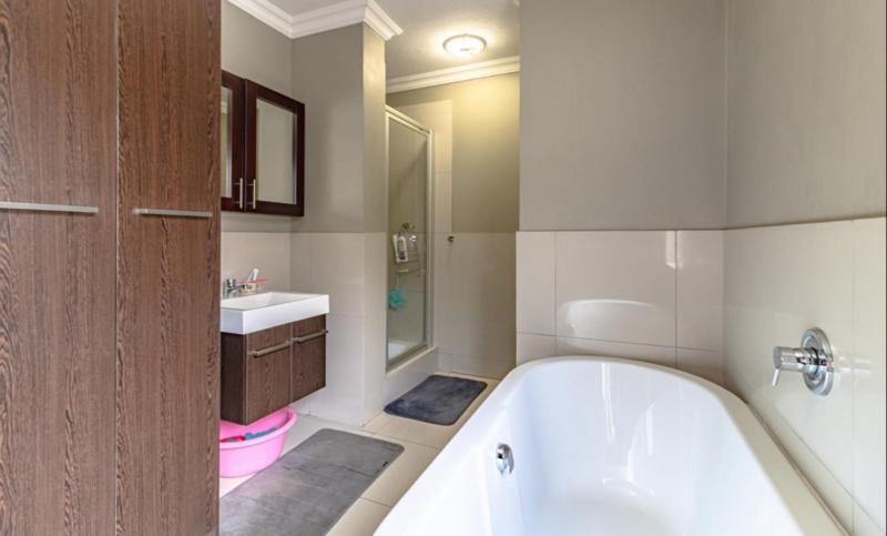 1 Bedroom Property for Sale in Solheim Gauteng