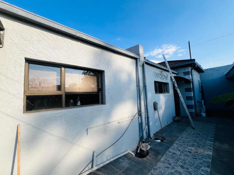 7 Bedroom Property for Sale in Benoni Central Gauteng